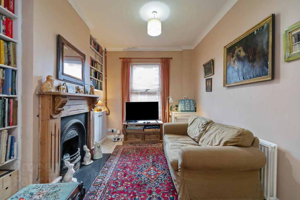 21 Ravenscroft Street 5 of 21