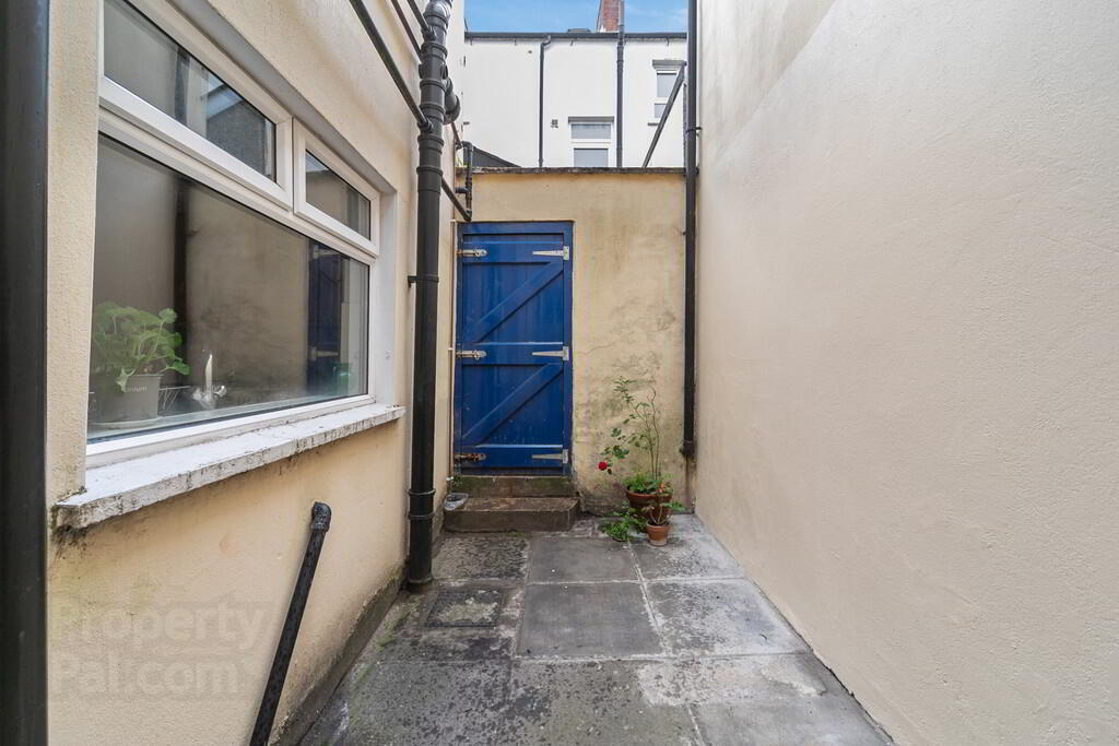 21 Ravenscroft Street 20 of 21