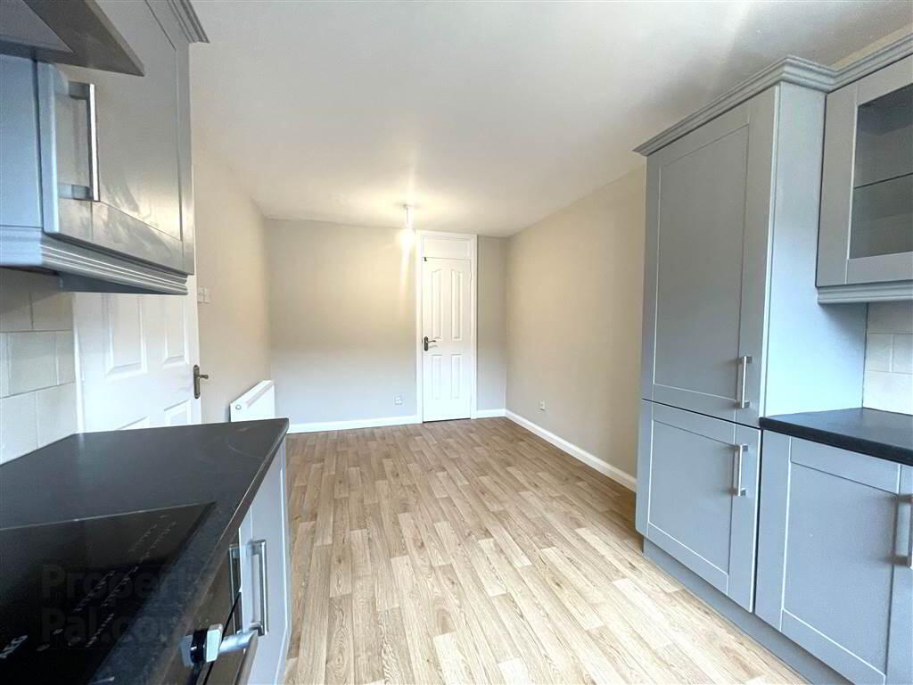 14 Mcdonnell Street 8 of 24