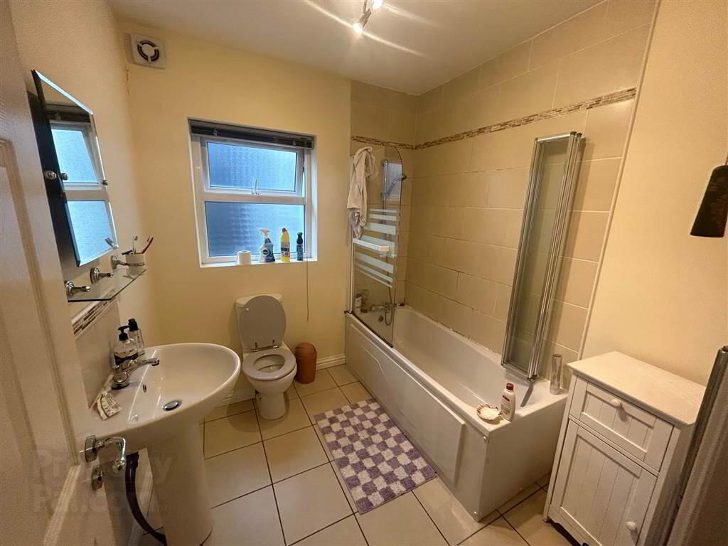 Apt39 Ashley Courtyard, 1a Fane Street 11 of 11