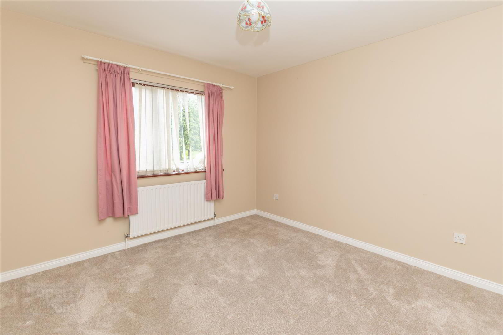 8 Jemesons Court 19 of 24
