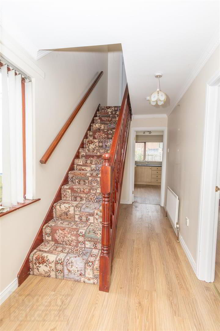 8 Jemesons Court 12 of 24
