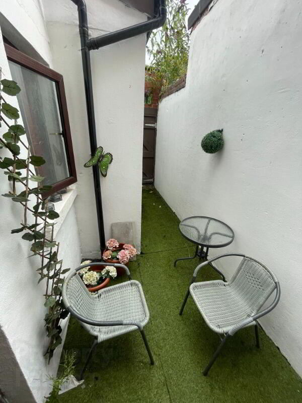 127 Donegall Avenue 4 of 15