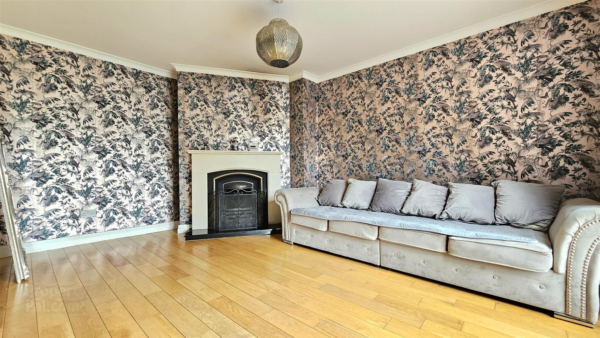 property description image