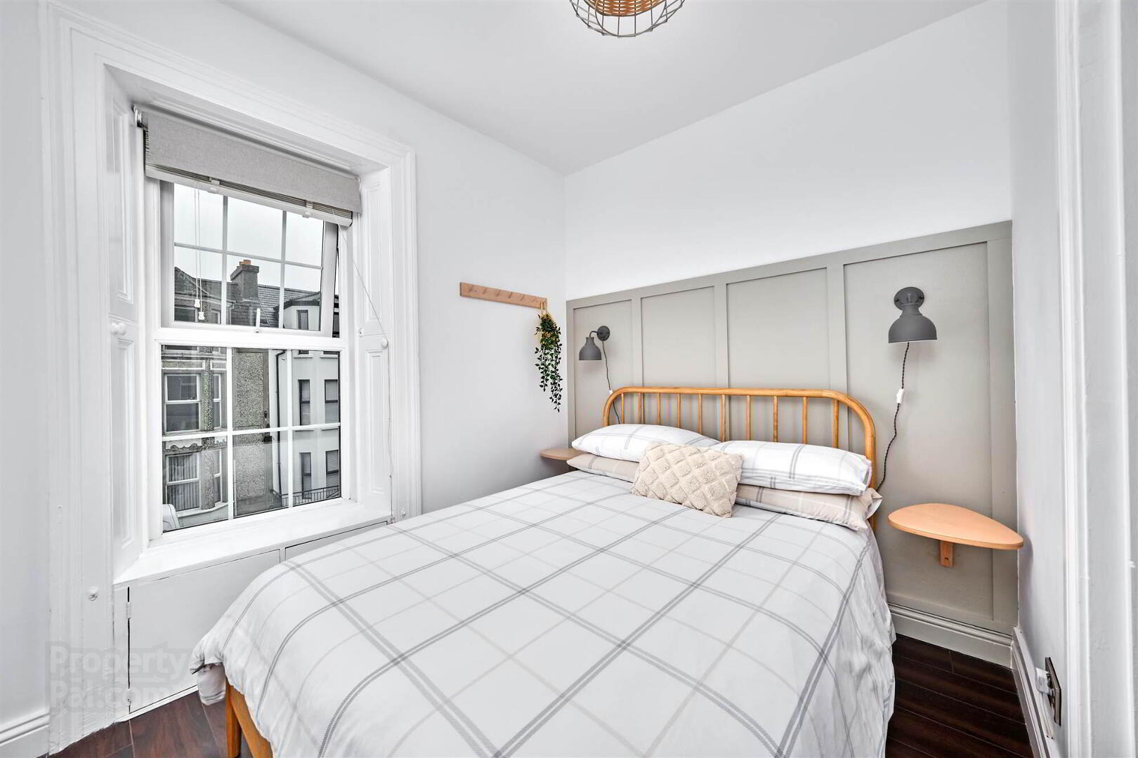 Apt 3, 64 Causeway Street 12 of 17