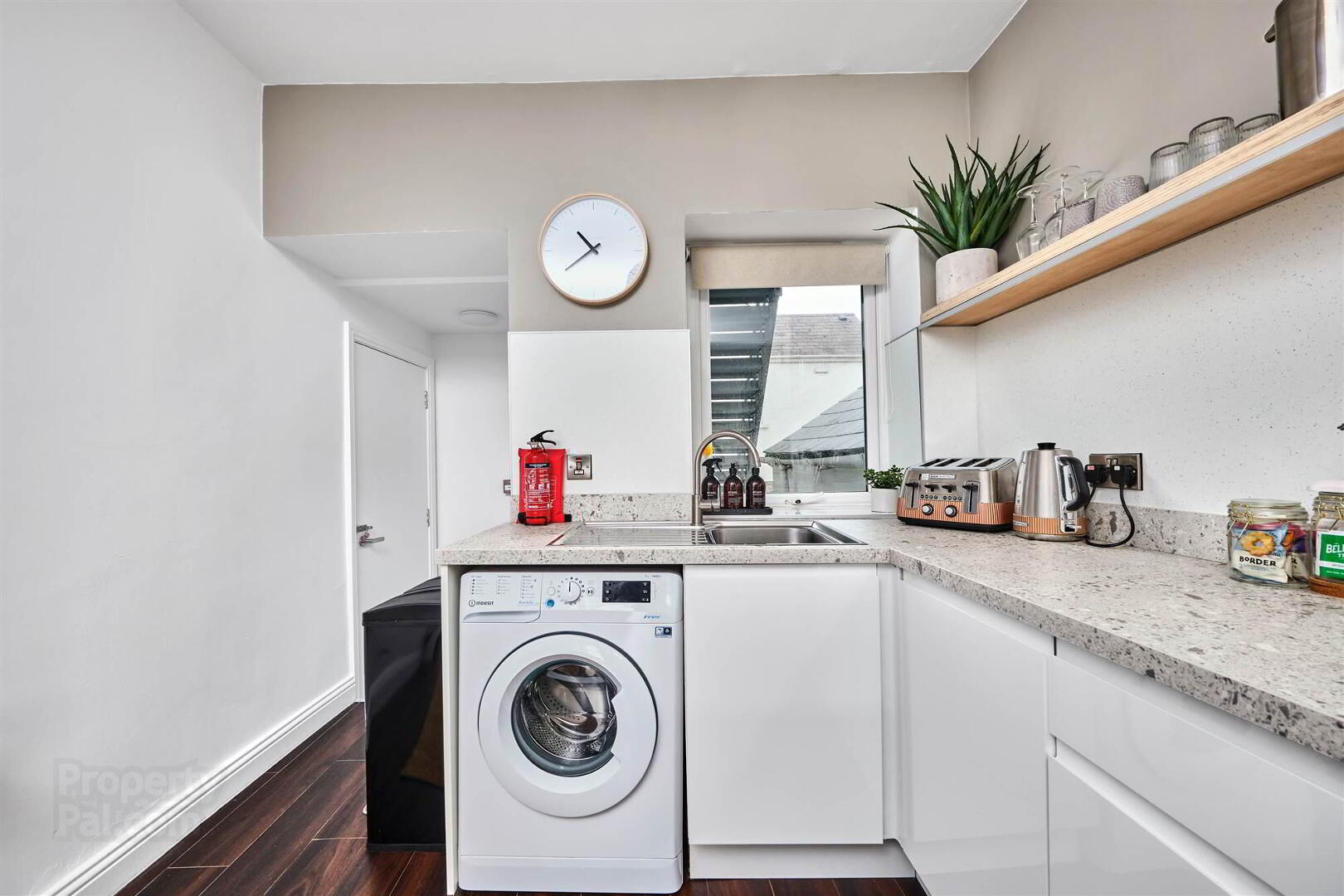 Apt 3, 64 Causeway Street 3 of 17