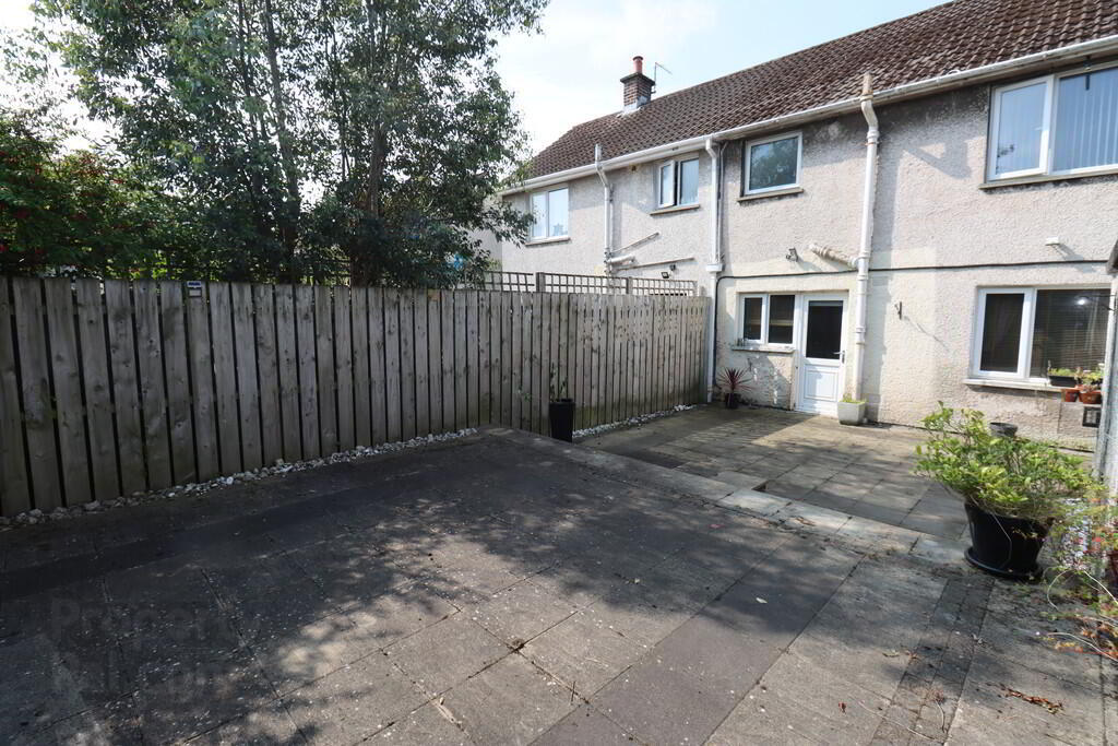 21 Glenkeen Drive 16 of 16