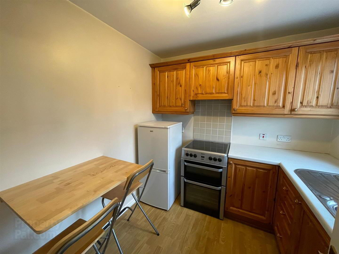 5 Downshire Mews 4 of 9