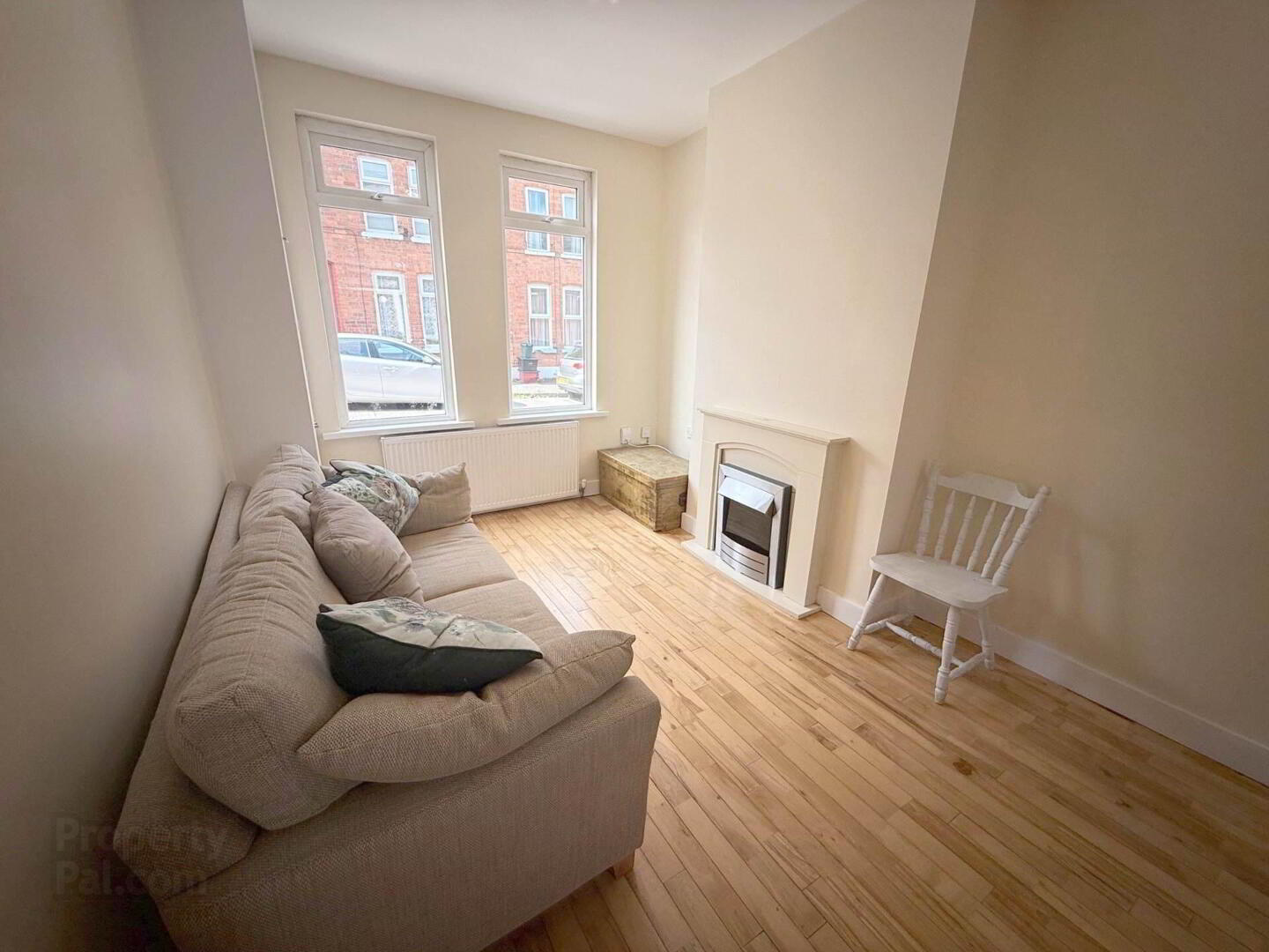 property description image