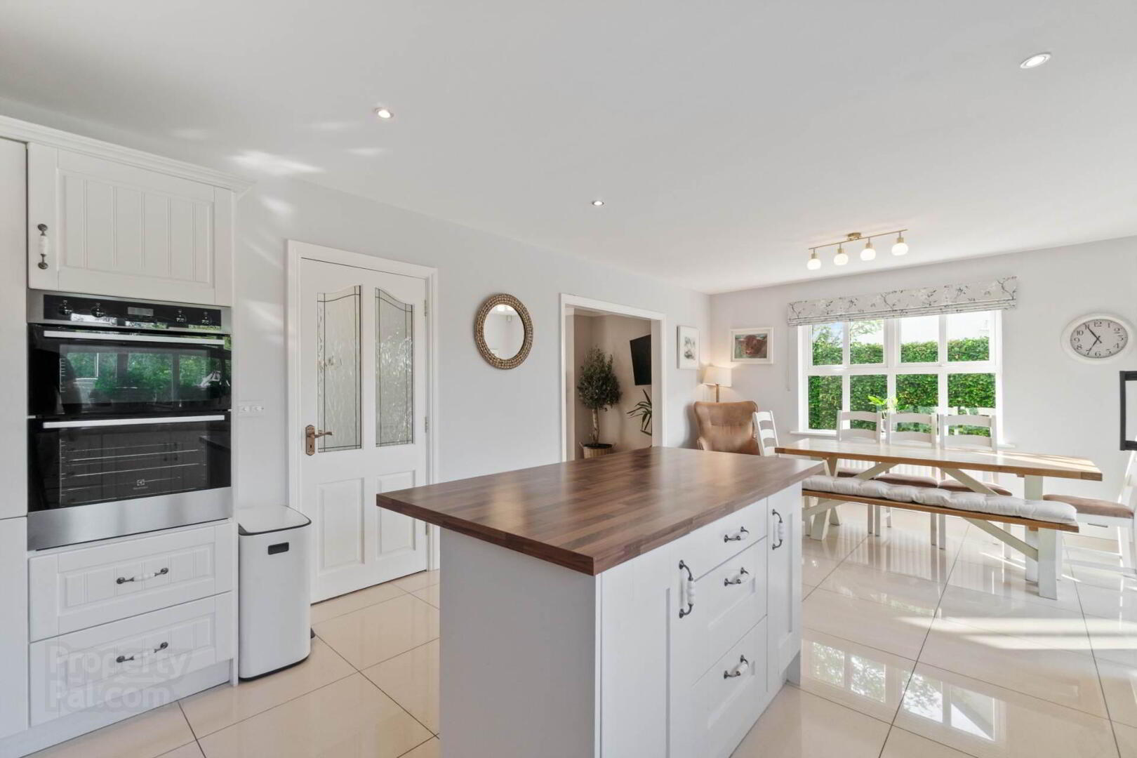 Woodview 6 of 35