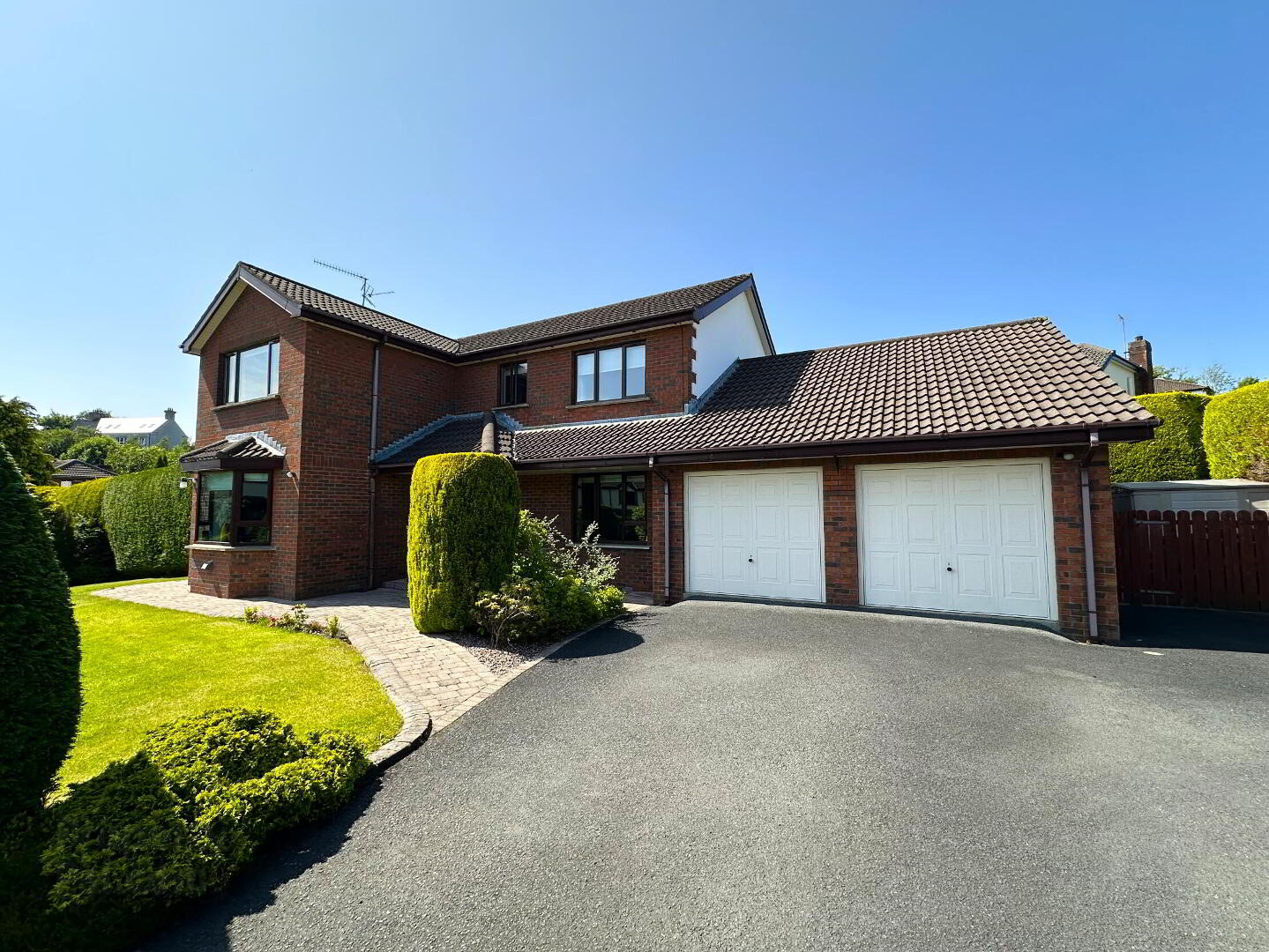 property description image