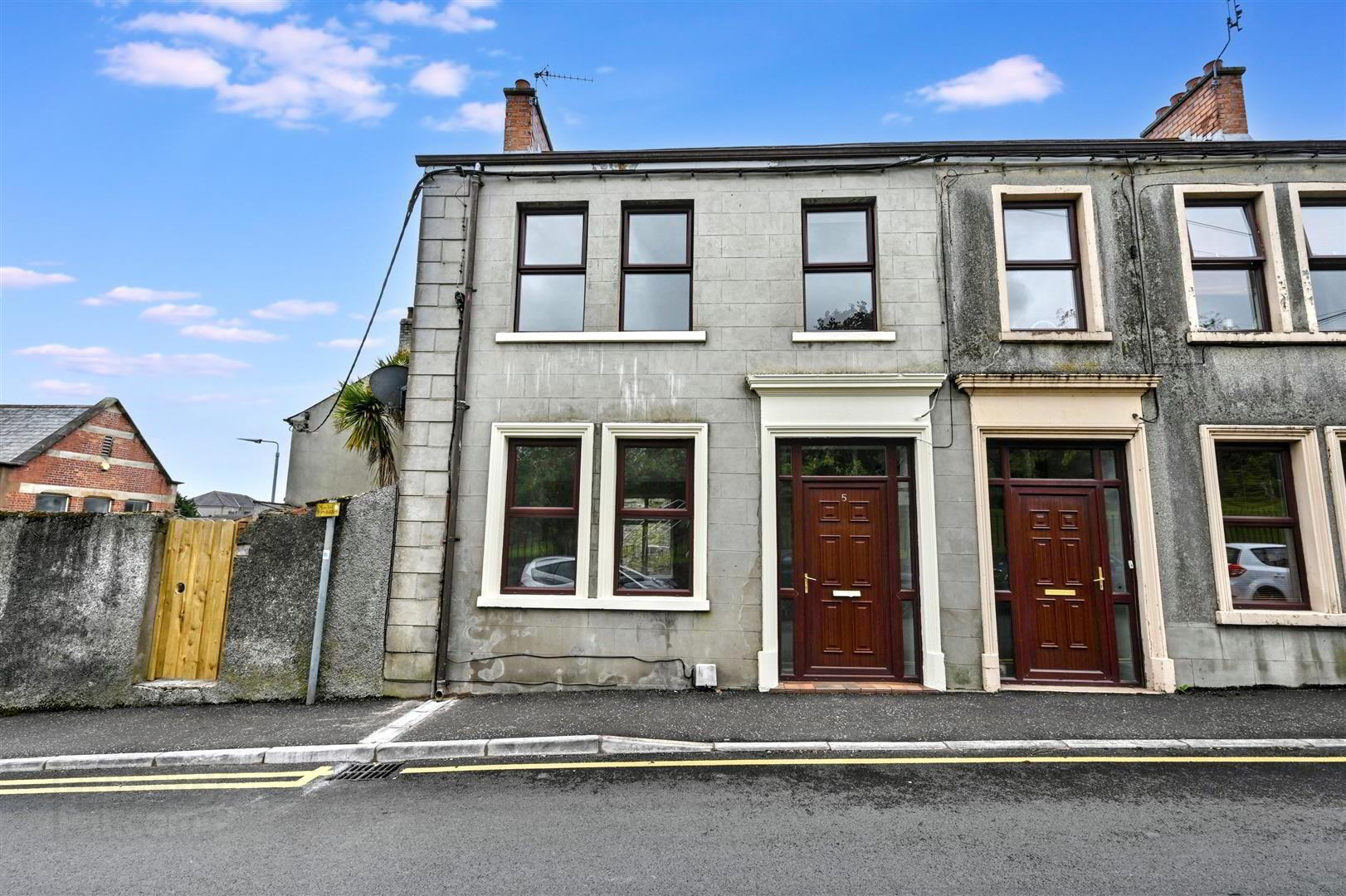 property description image