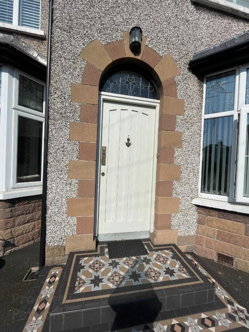 6 Shrewsbury Drive 1 of 13
