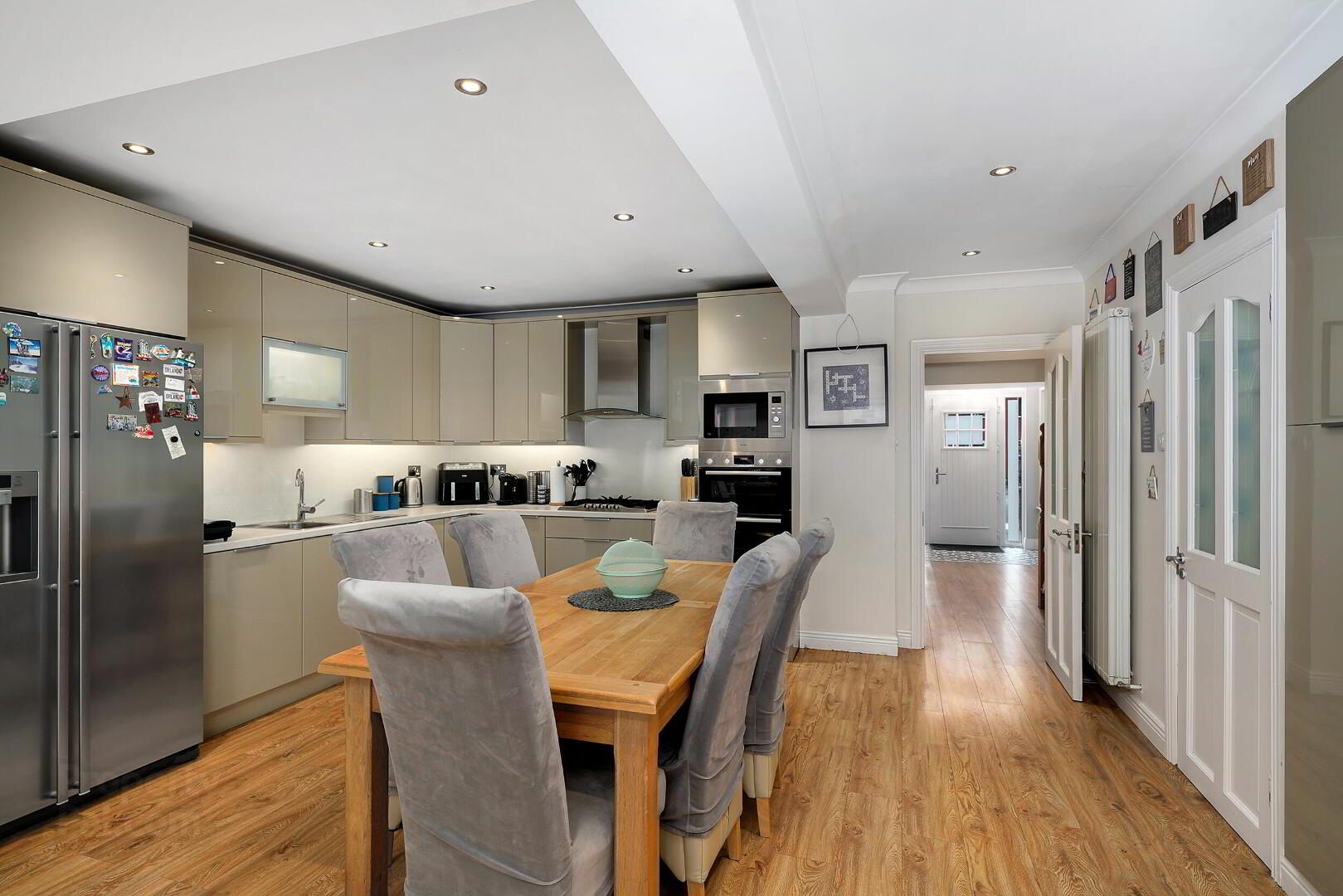 37 Heatherview Avenue 10 of 27