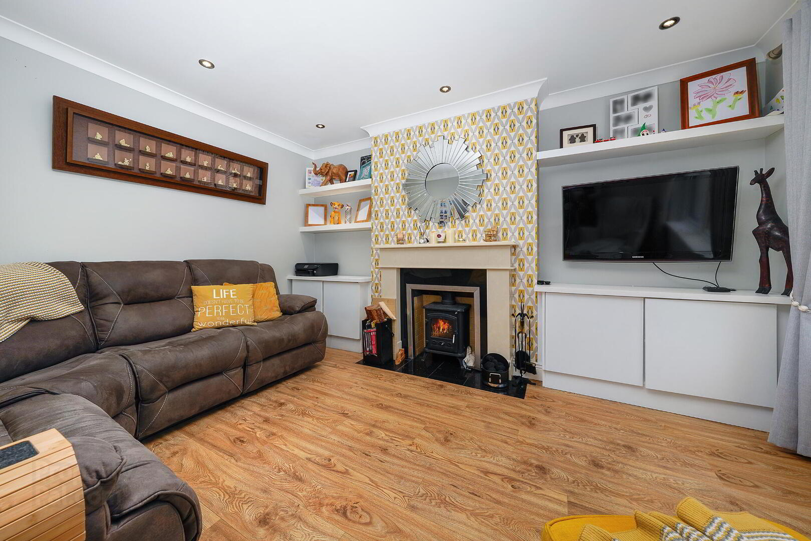 37 Heatherview Avenue 3 of 27