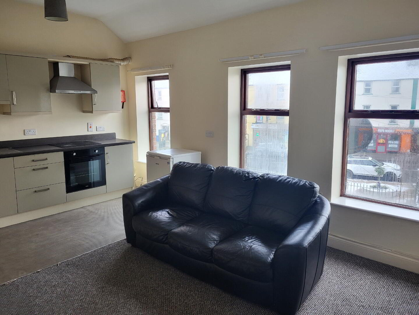 property description image