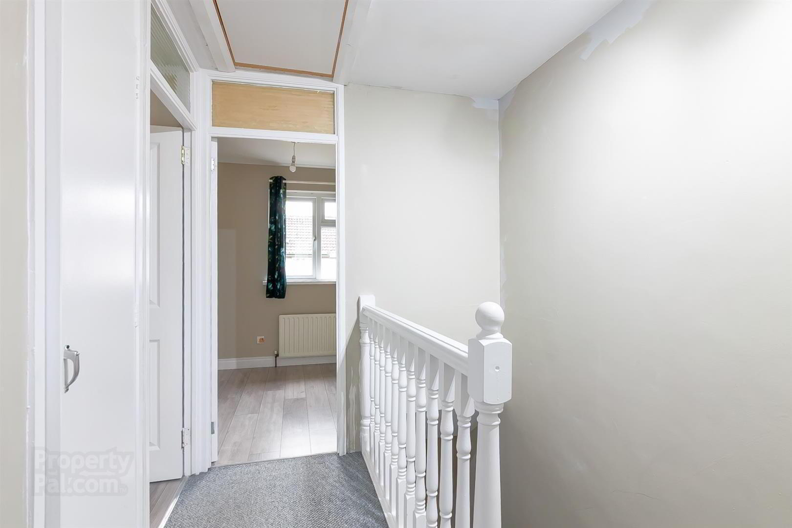 31 Parkmount Road 7 of 15