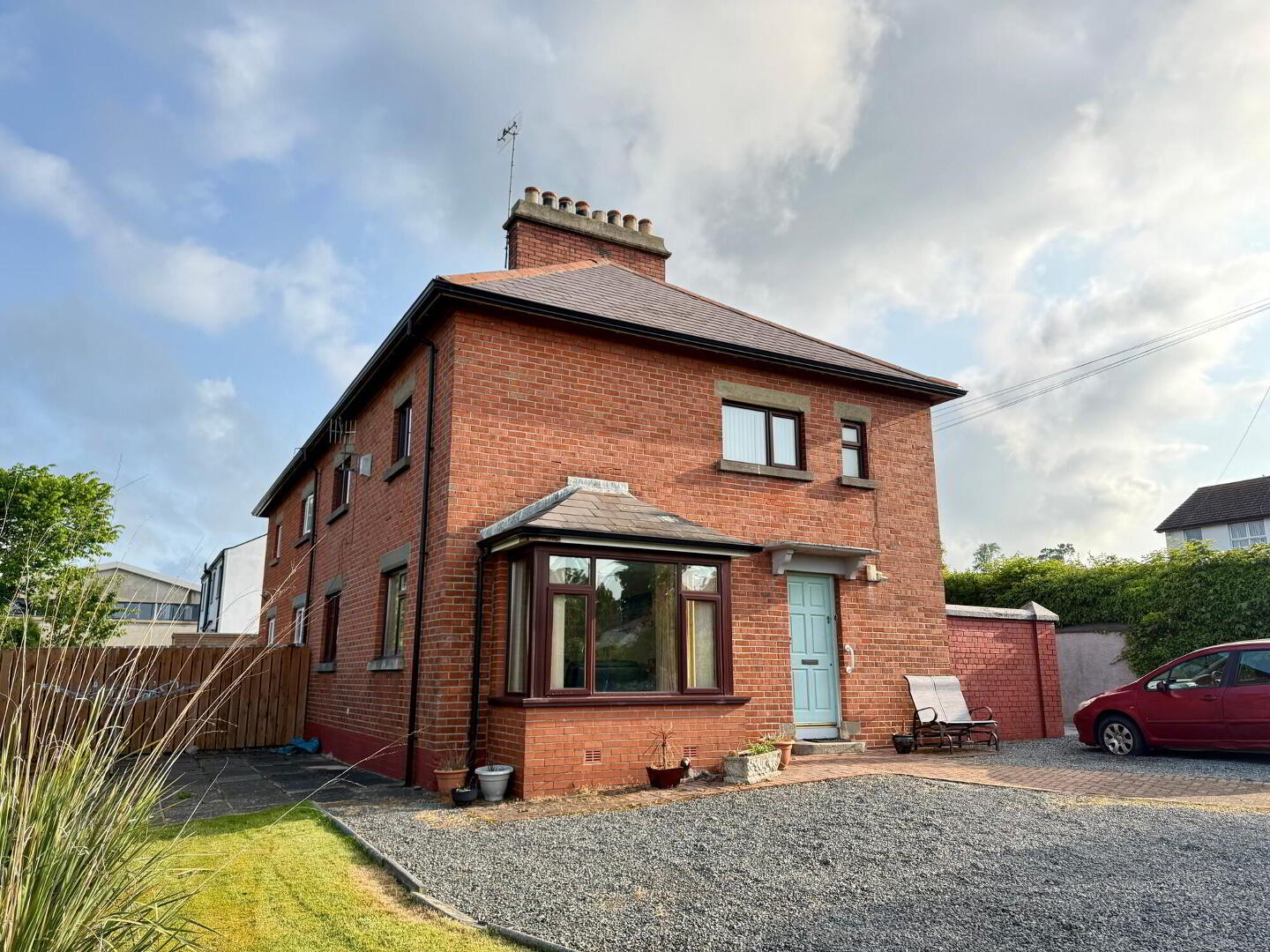 property description image