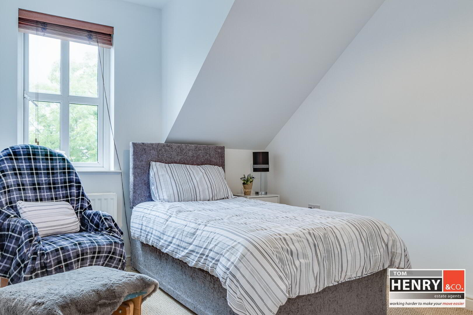 29 Ardean Manor 34 of 40