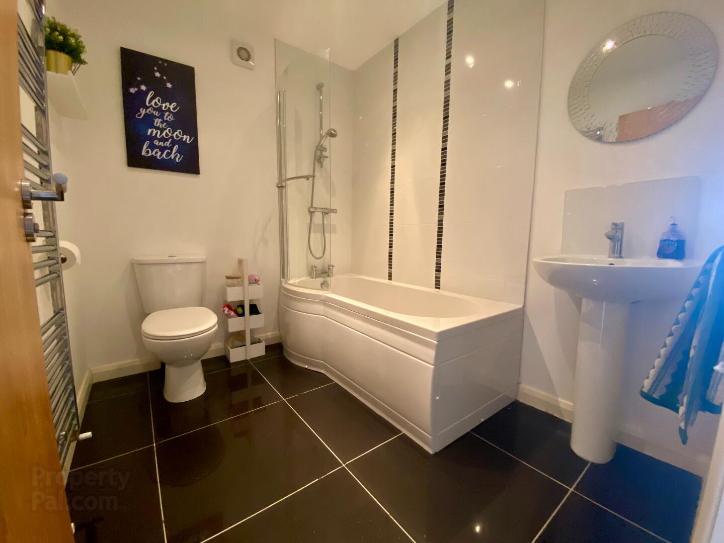 19e Downshire Road 22 of 25
