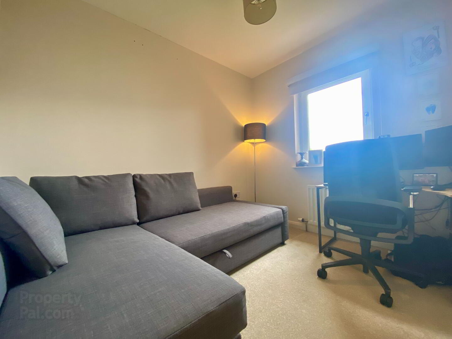19e Downshire Road 15 of 25