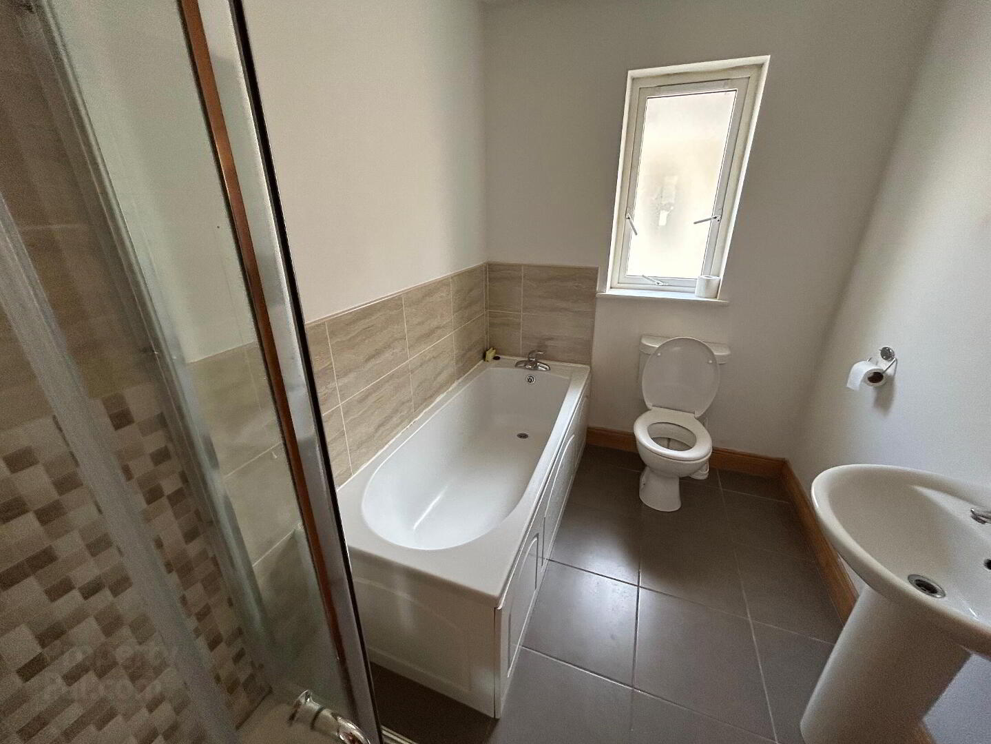 14 Collaire Court 9 of 11