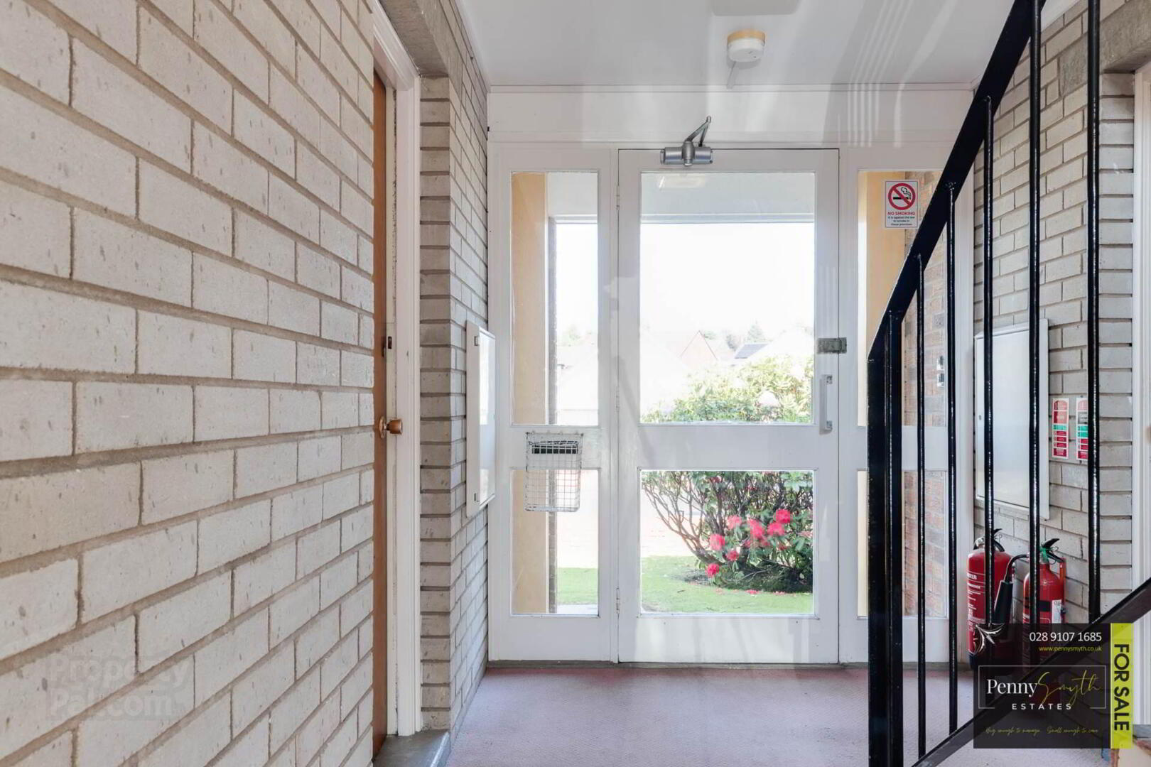 8 Sandymount Court 3 of 18