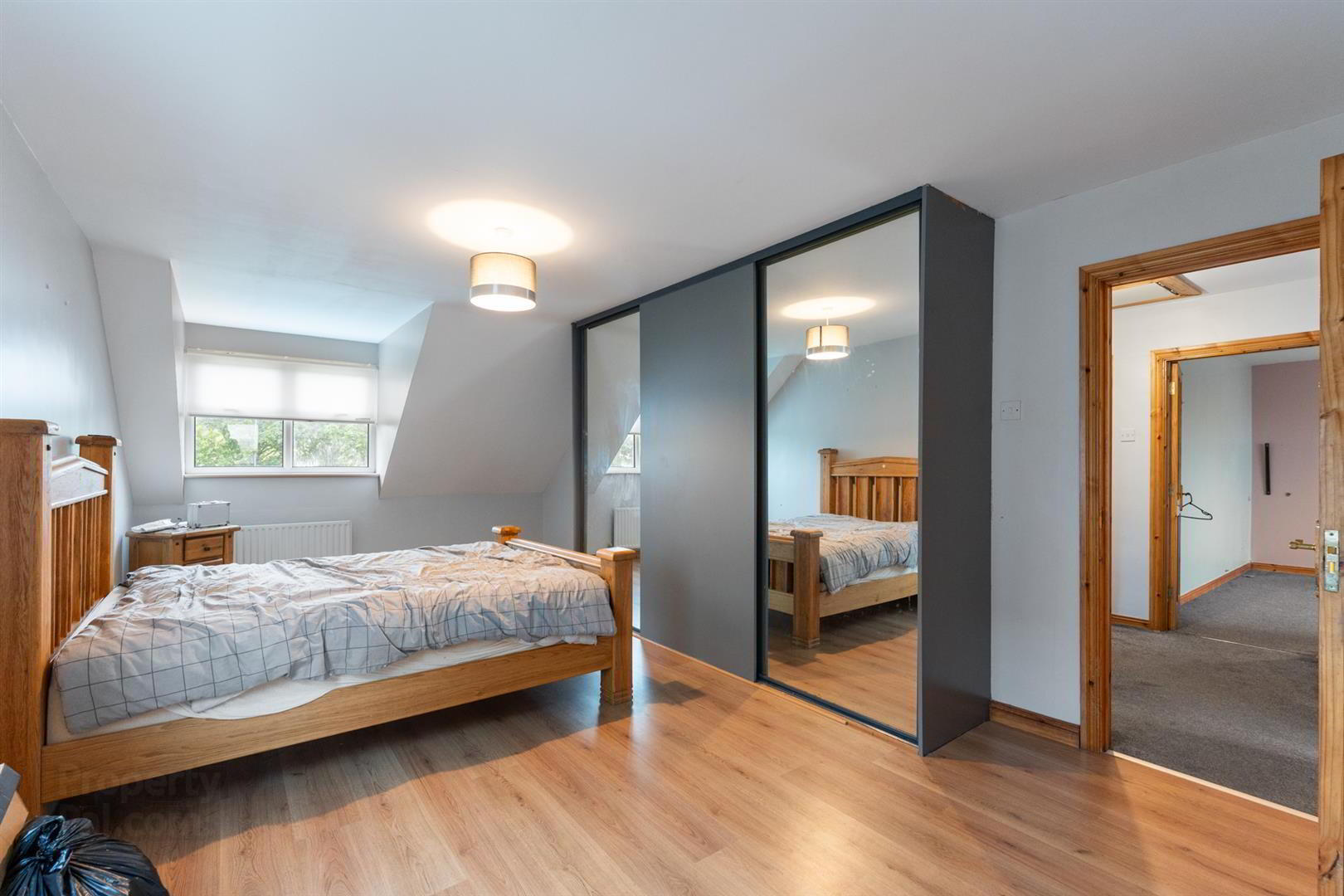 4 Castle Meadow Road 13 of 22