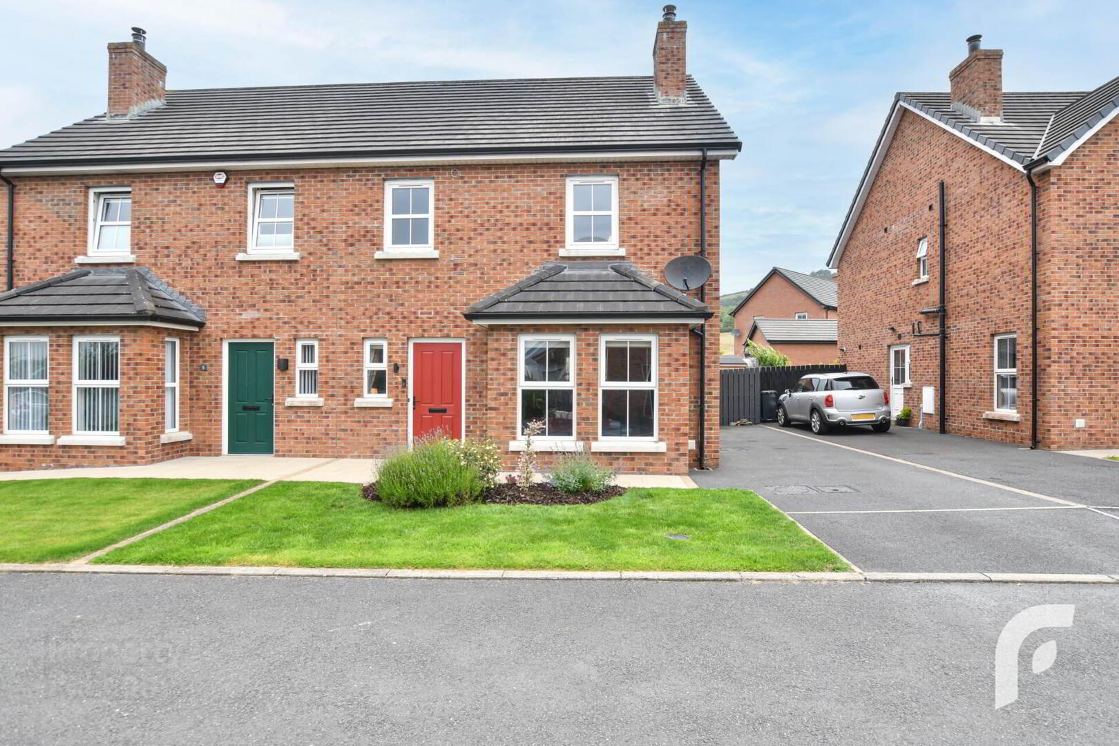 3 Farm Lodge Stables 3 of 39