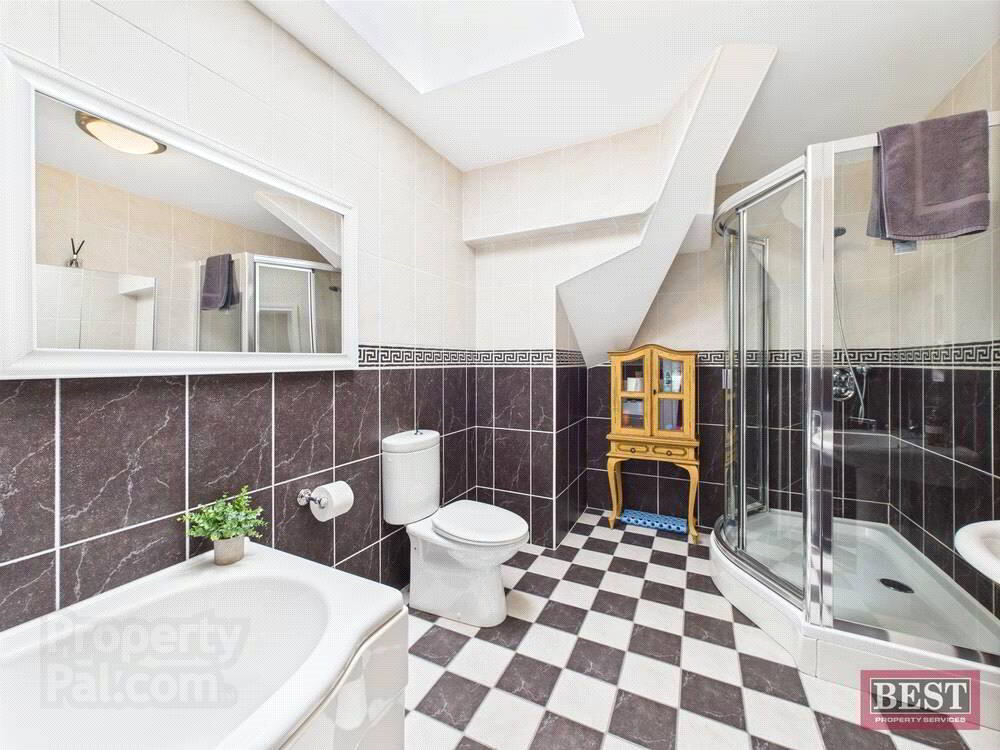 23 Cahir Linn 33 of 43