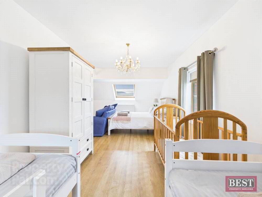 23 Cahir Linn 32 of 43
