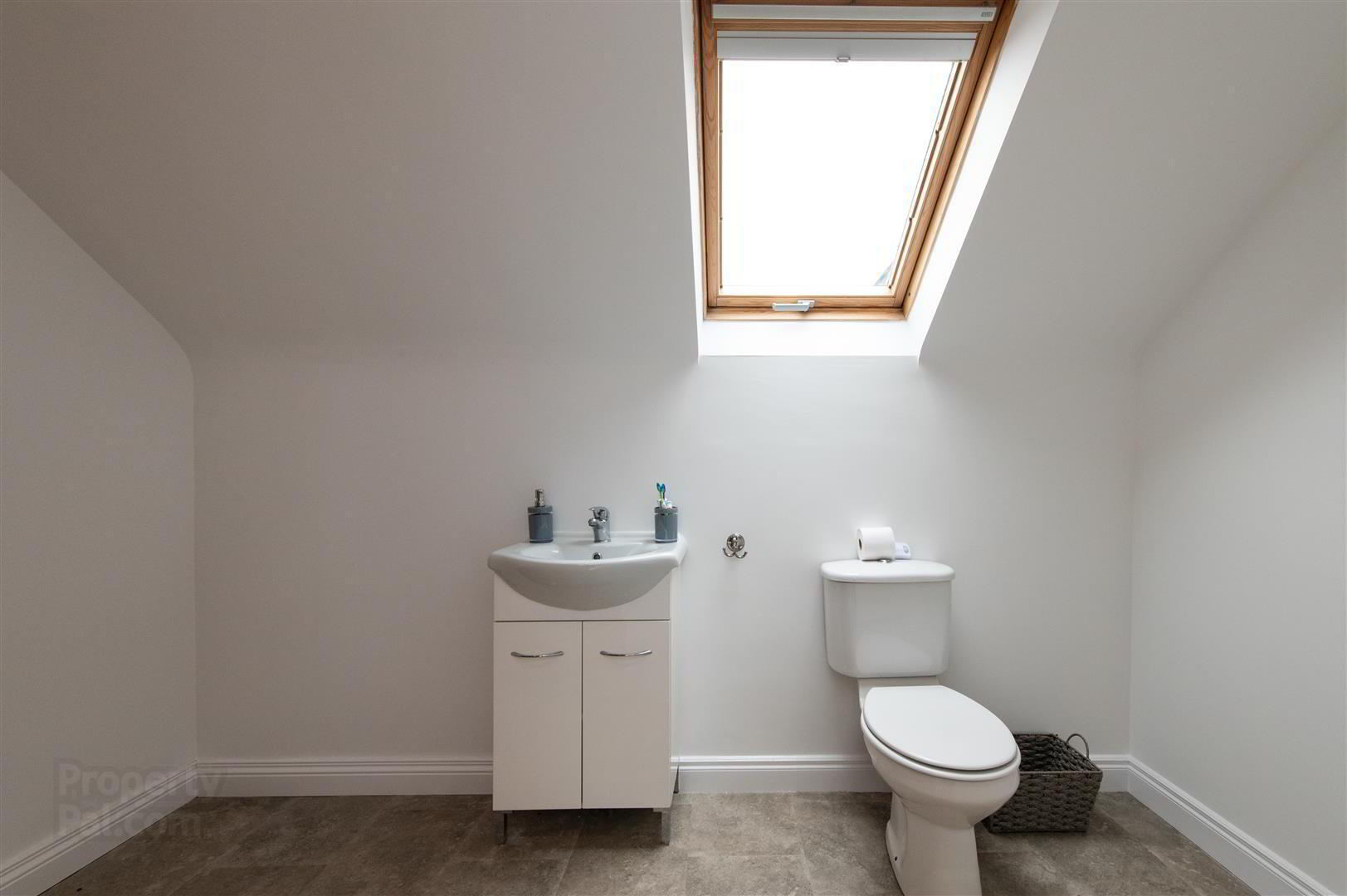 51 Ballycruttle Road 55 of 72