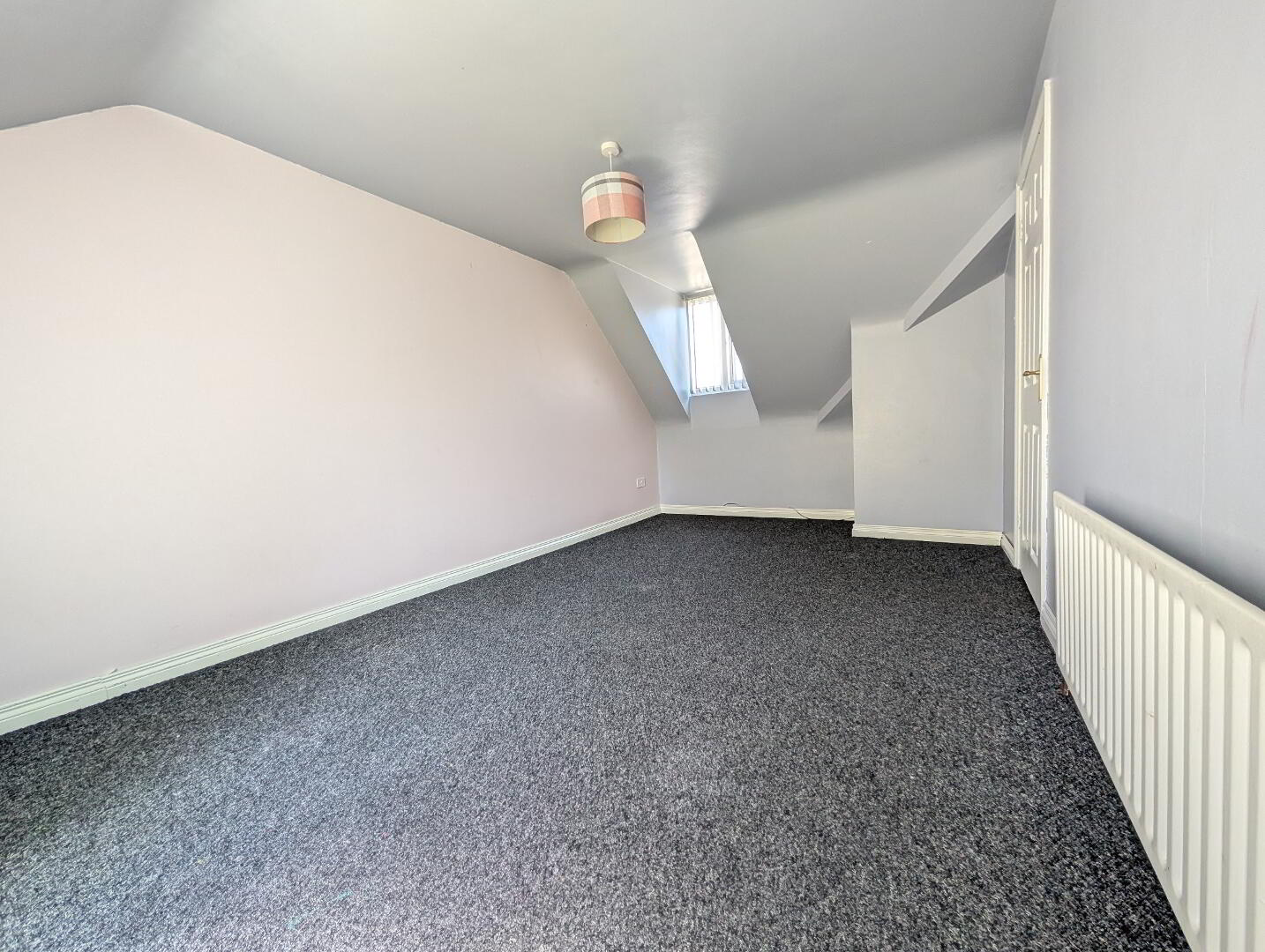 15 Bellfield 12 of 19