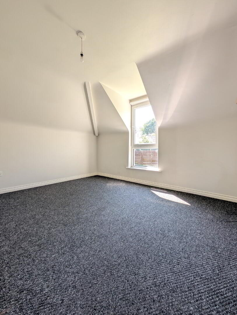 15 Bellfield 13 of 19