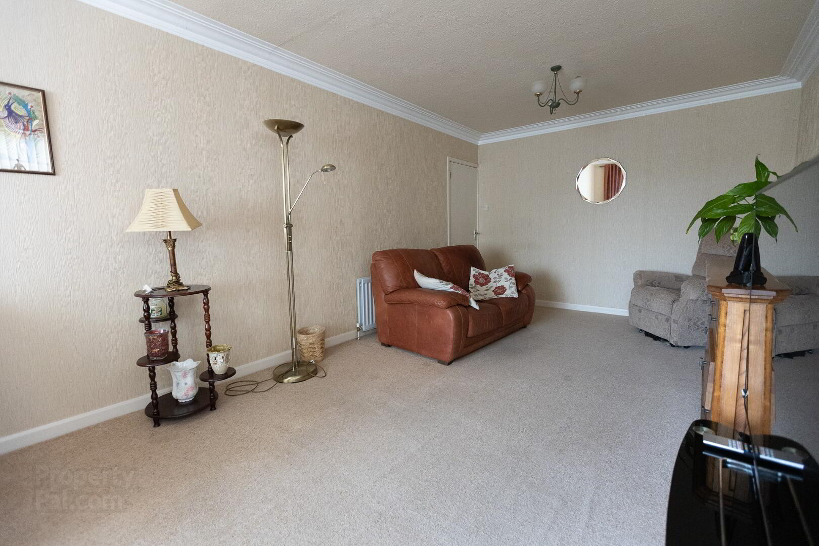 147 Princess Way 15 of 47