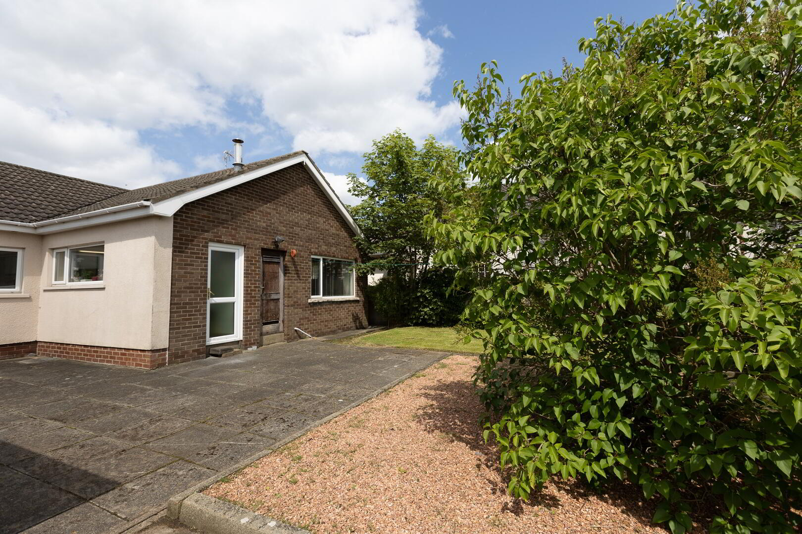 147 Princess Way 44 of 47