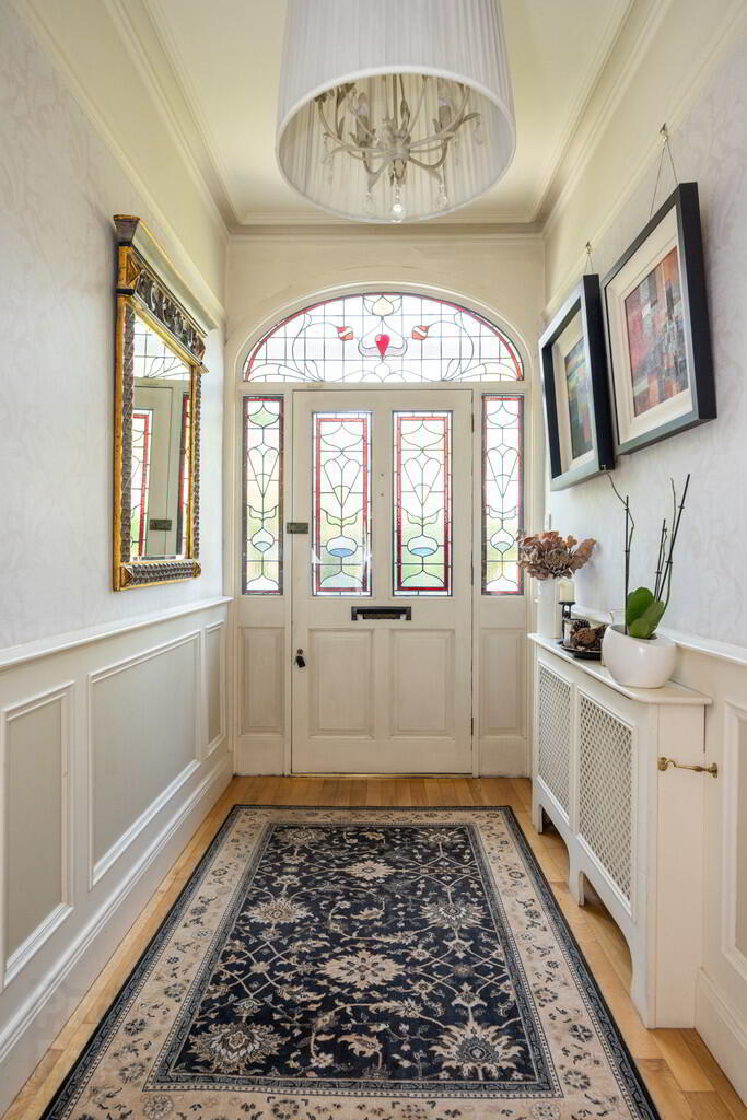 14 Cranmore Gardens 4 of 44