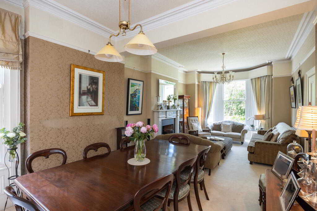 14 Cranmore Gardens 8 of 44