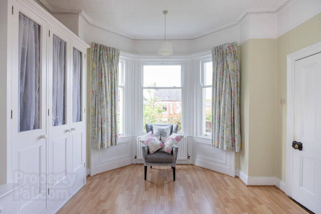 14 Cranmore Gardens 29 of 44