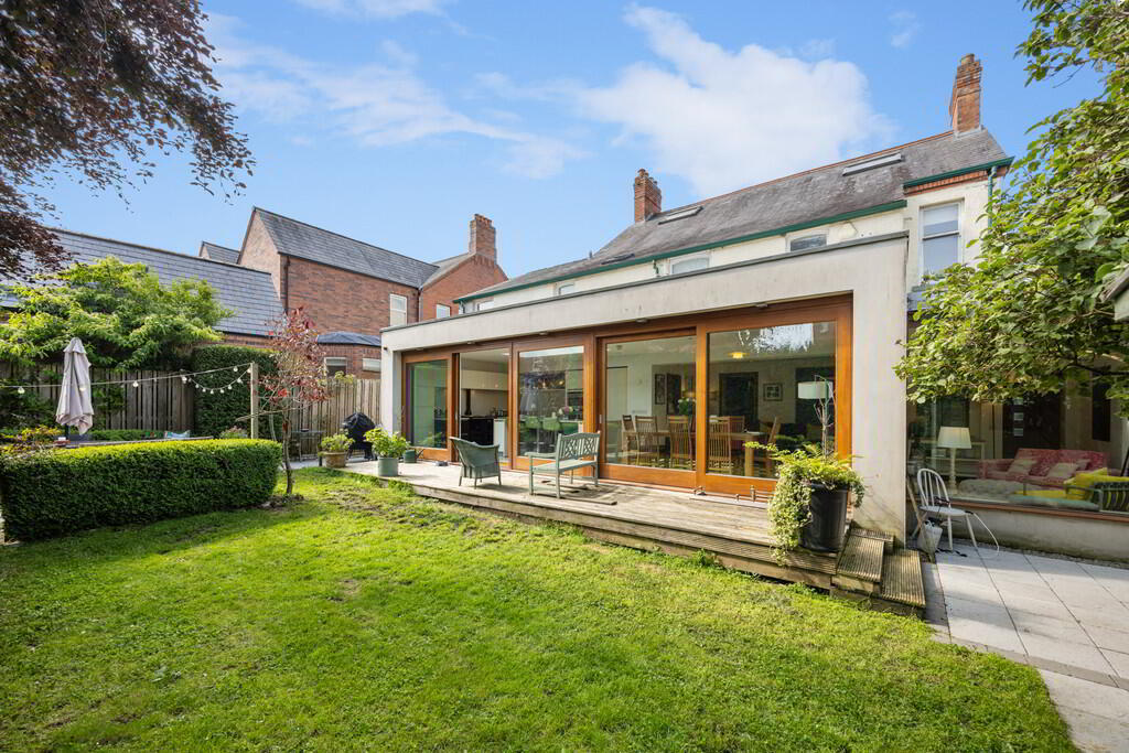 14 Cranmore Gardens 39 of 44