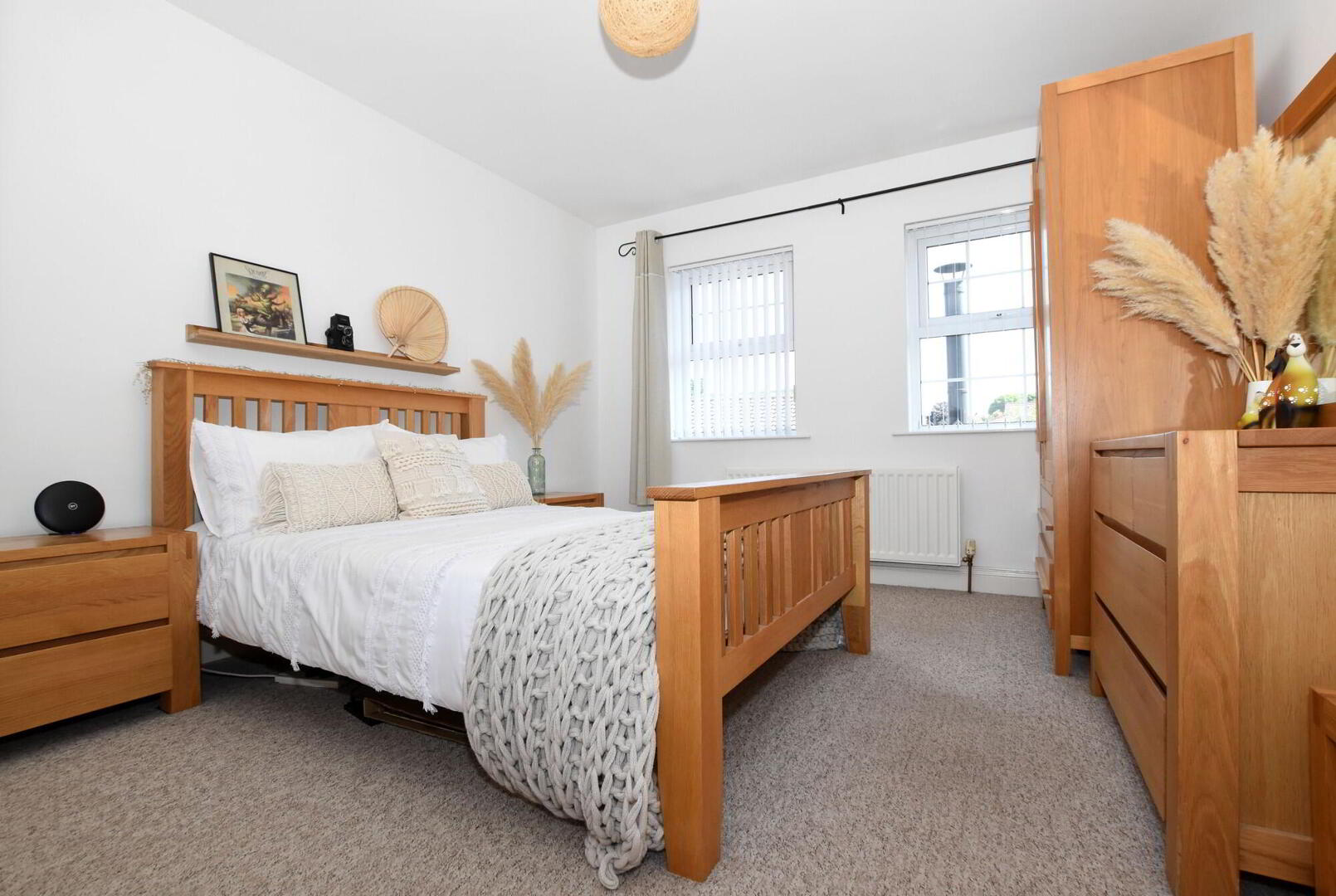 4 Laurelvale Grove 26 of 38