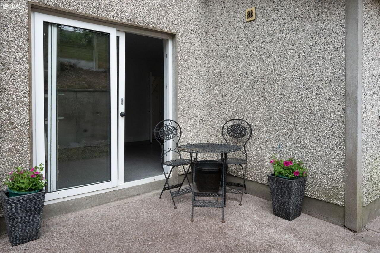 77 Bromley Park 23 of 23