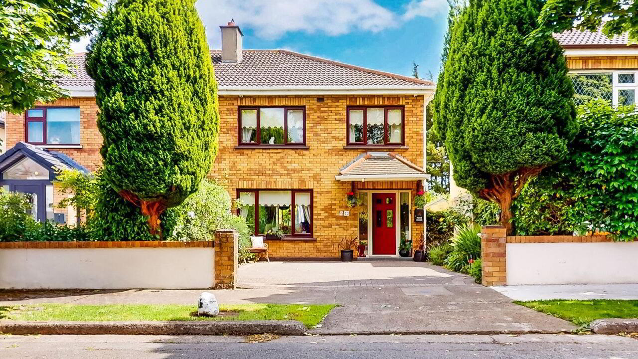 22 Estuary Court 1 of 37