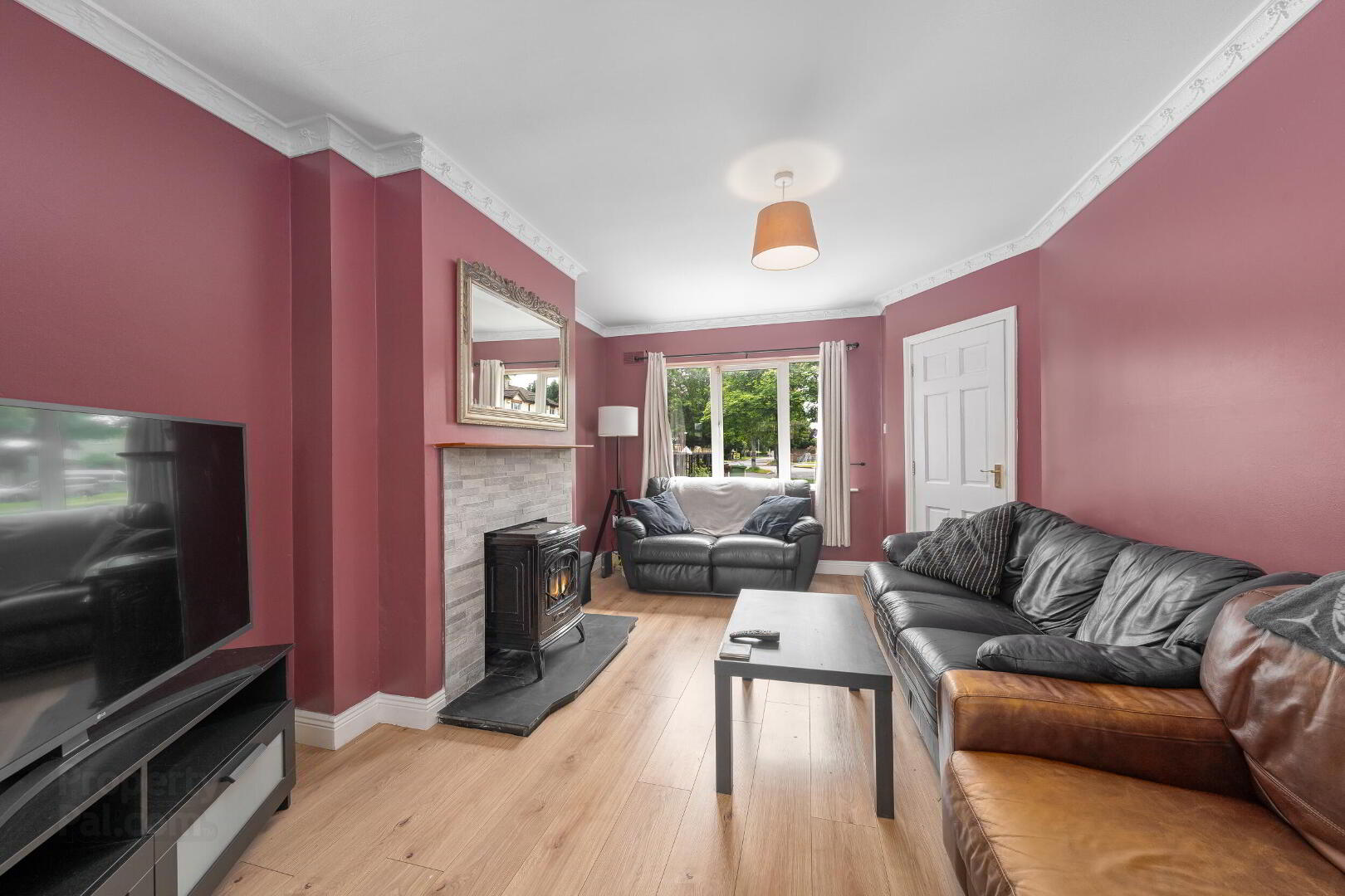 property description image