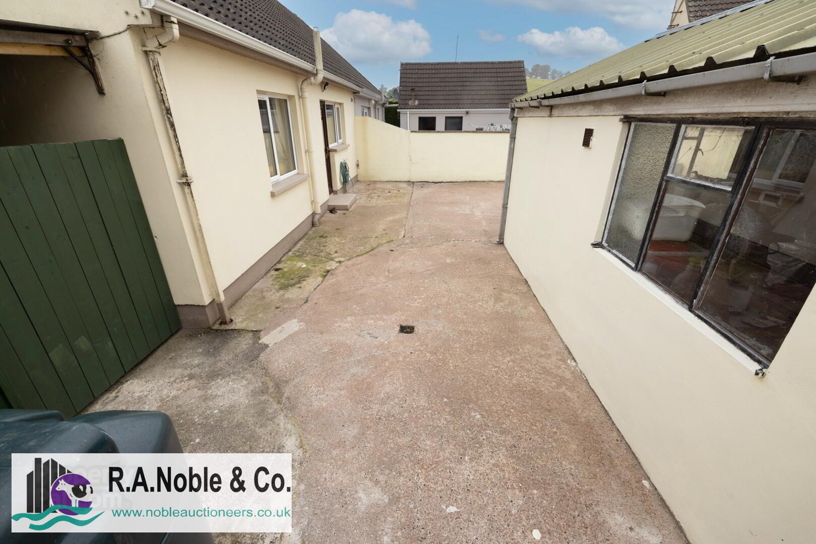 14 Makenny Crescent 14 of 32