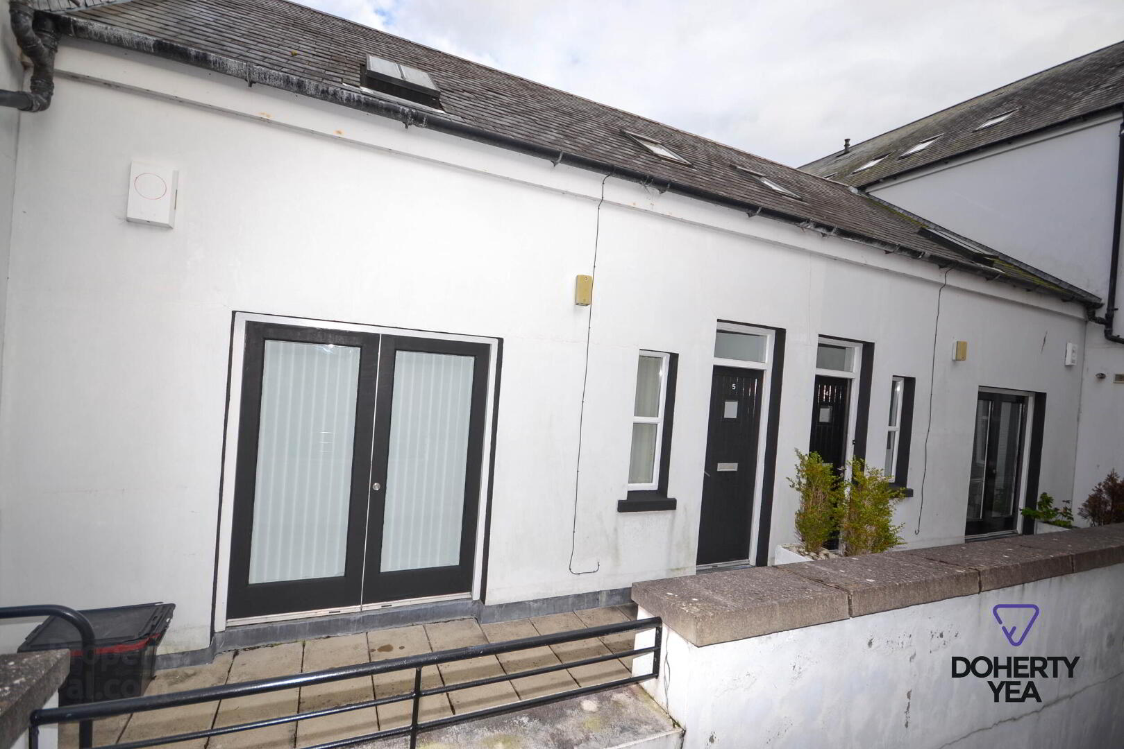 5 St. Nicholas Court 1 of 13