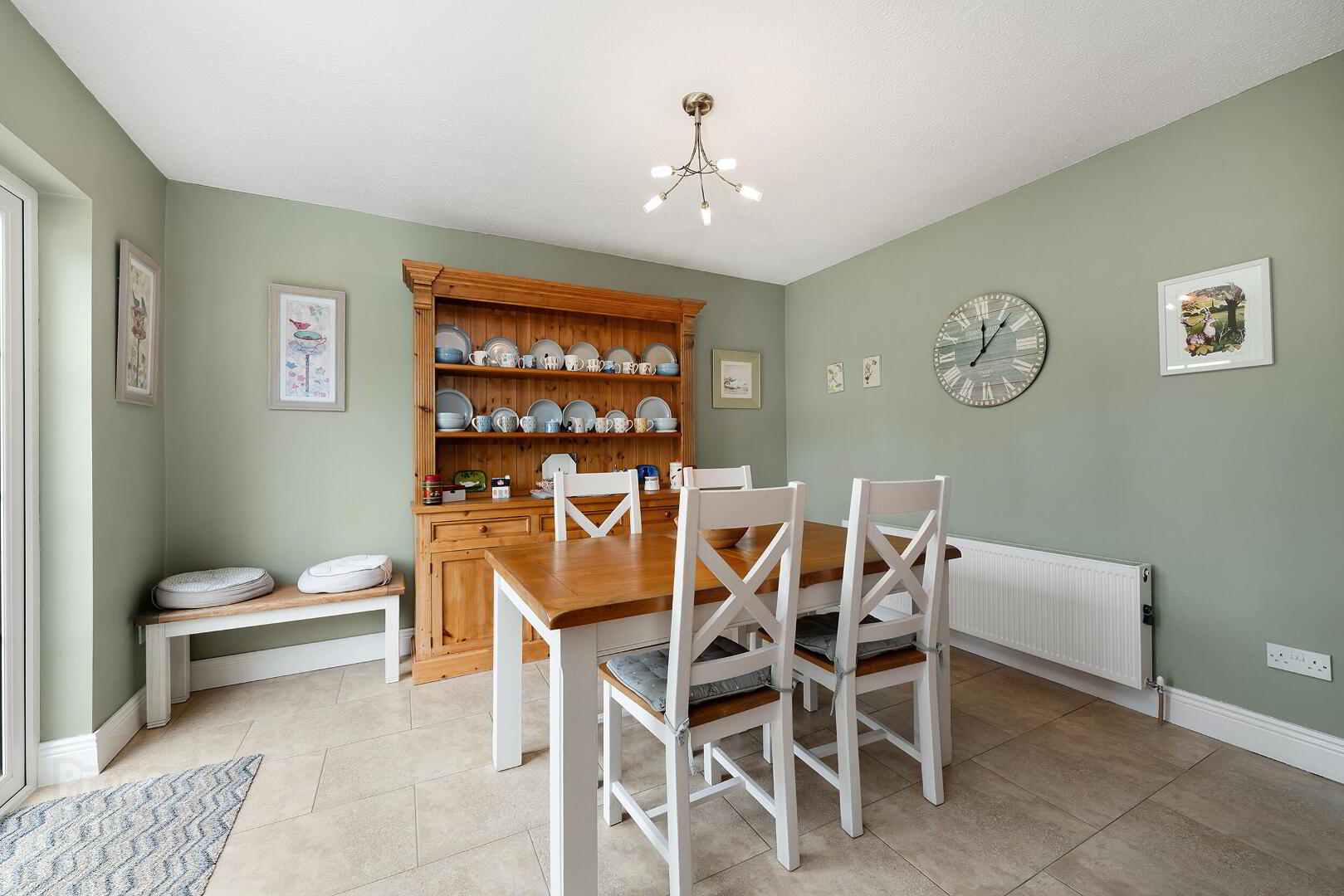 4 Laburnum Walk 11 of 32