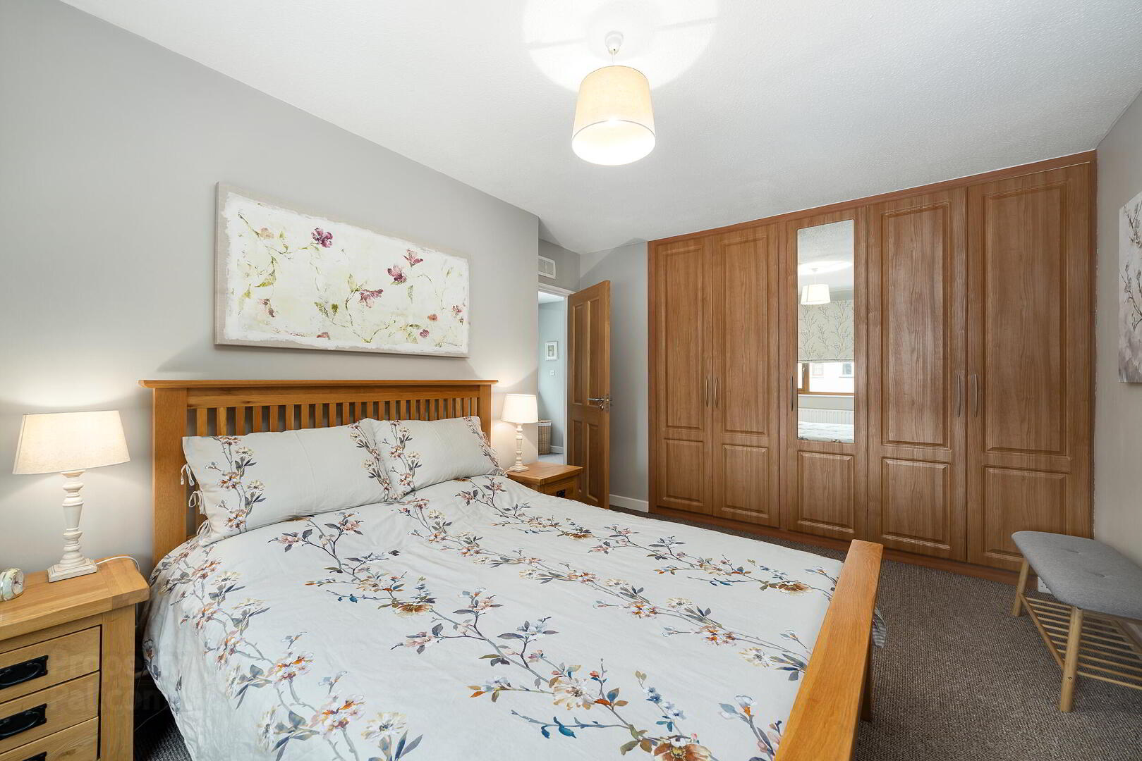 4 Laburnum Walk 21 of 32