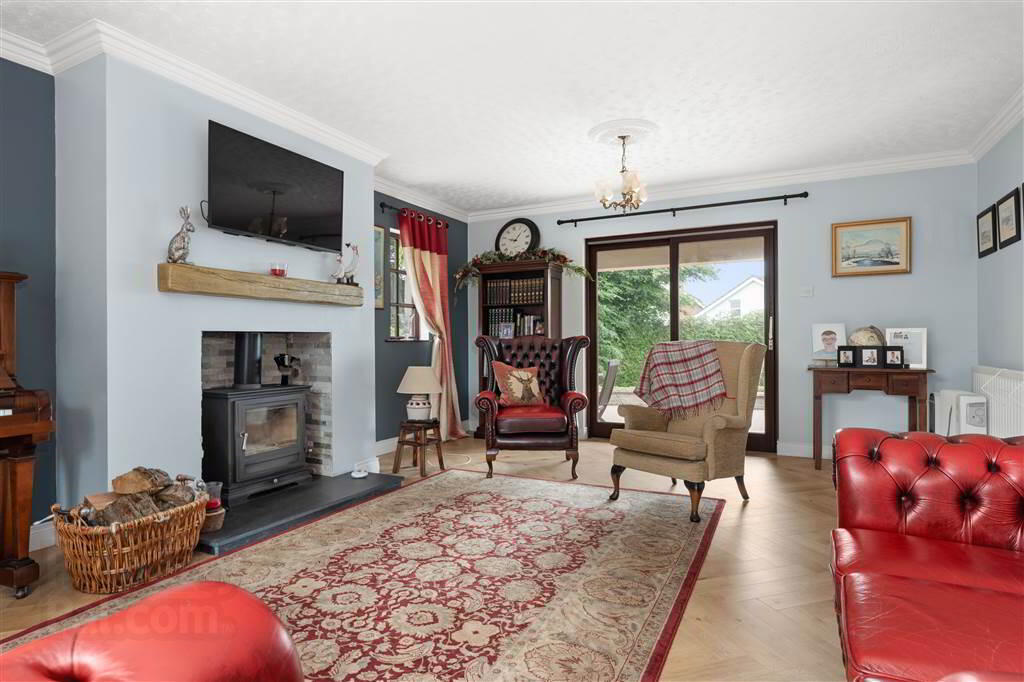 6 Glenagherty Drive 9 of 44