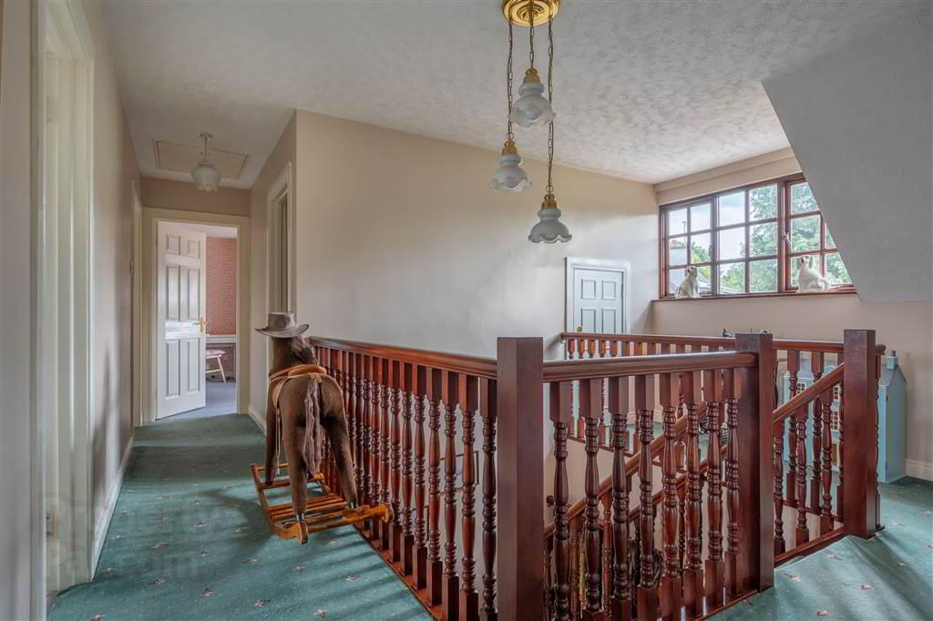6 Glenagherty Drive 23 of 44